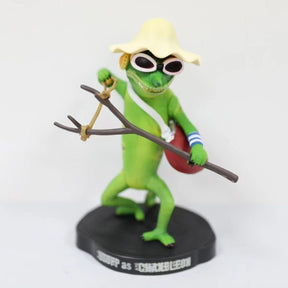 Straw Hats as Animals Figure